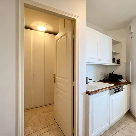 'le Victoria Beach' Vue Plein Centre, Spacieux Apartamento Menton