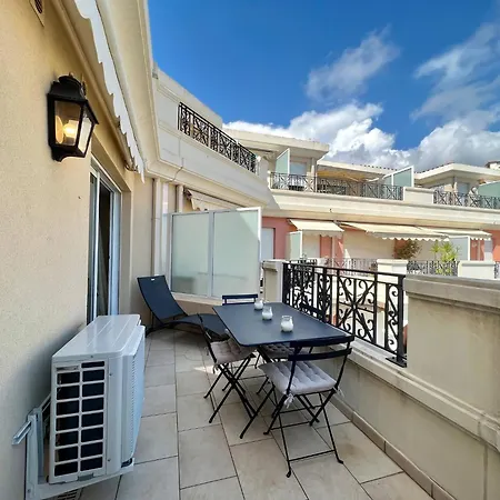 Apartment 'le Victoria Beach' Vue Plein Centre, Spacieux